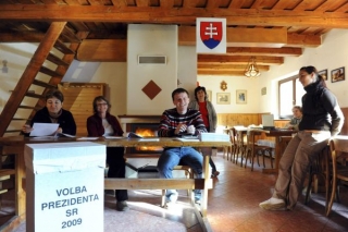 Druhé kolo prezidentských voleb v Brusném u českých hranic.